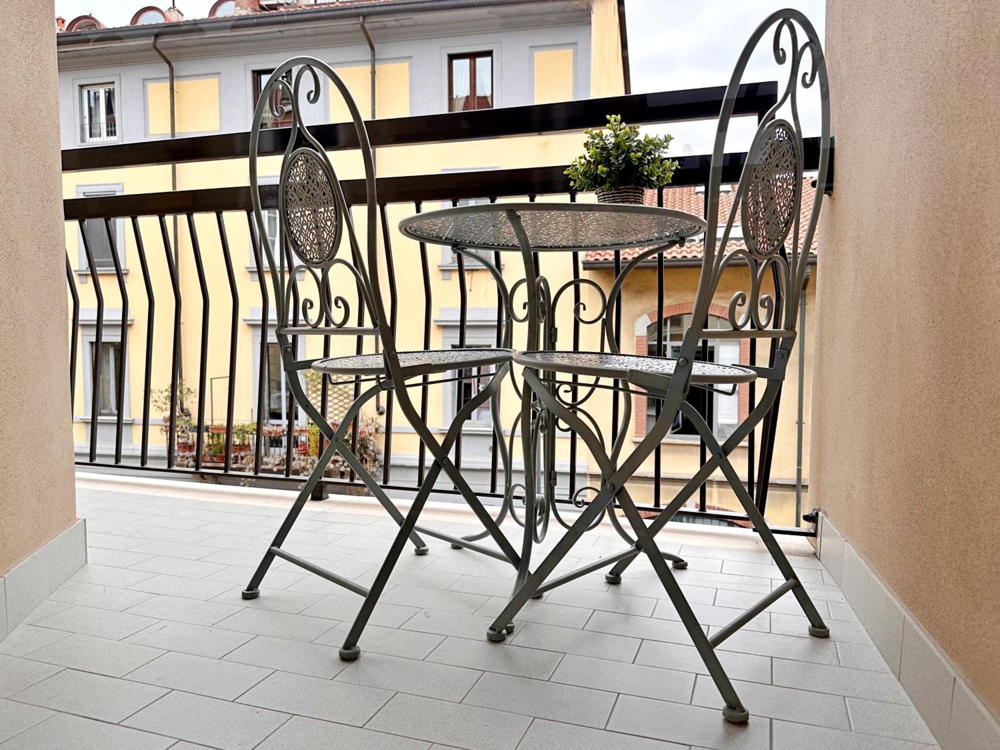 P&D Apartments Navigli Via Paoli Milano Eksteriør billede